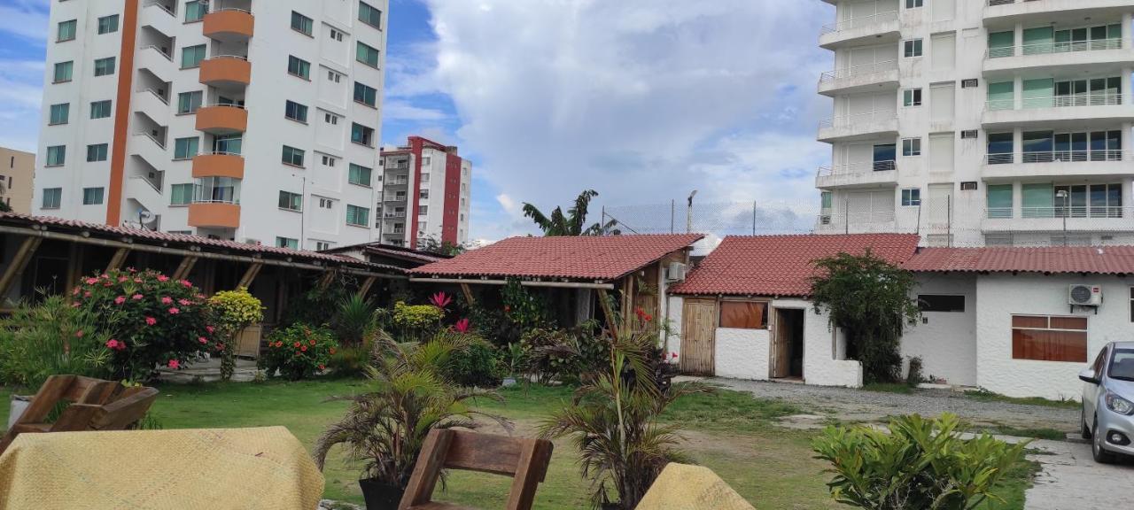 Caramba Hospedaje Tonsupa Exterior foto