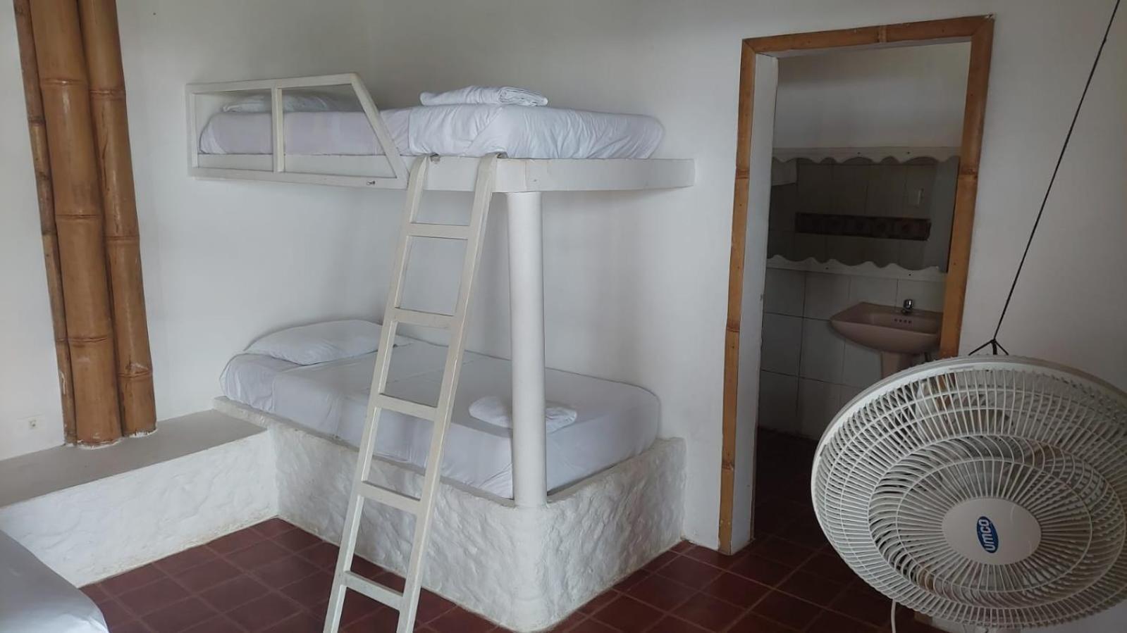 Caramba Hospedaje Tonsupa Quarto foto